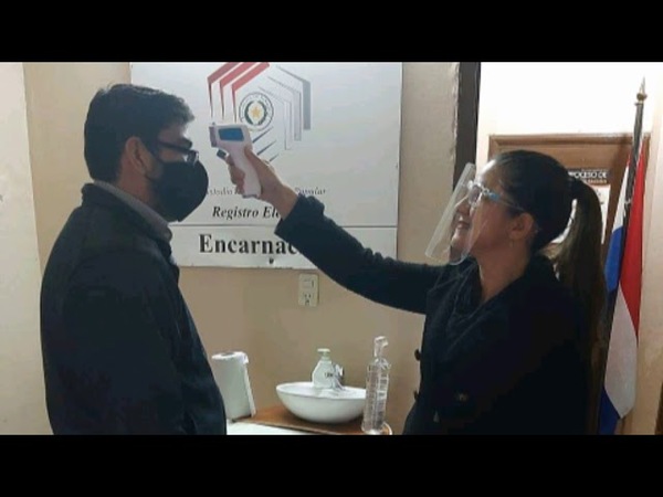 APLICAN ESTRICTAS MEDIDAS SANITARIAS PARA INGRESAR AL REGISTRO ELECTORAL