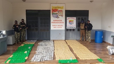 Incautan casi media tonelada de marihuana