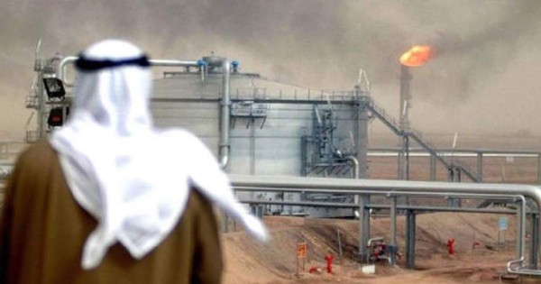 La OPEP debate consecuencias de su recorte en producción de petróleo