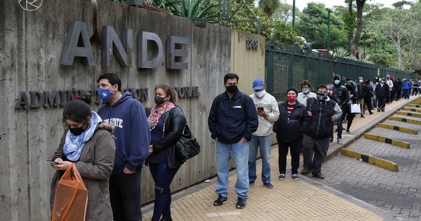 Instan a la ciudadanía a presionar a la Ande y la Essap hasta que anulen sobrefacturaciones