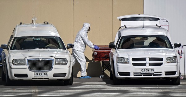Chile registra su mayor cifra de muertes diarias desde el inicio de la pandemia