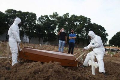Brasil tiene más de 904 muertes y 27,000 casos de Covid-19, dice el Ministerio de Salud