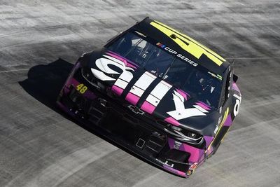 Johnson califica de injusticia la muerte de Floyd - Automovilismo - ABC Color