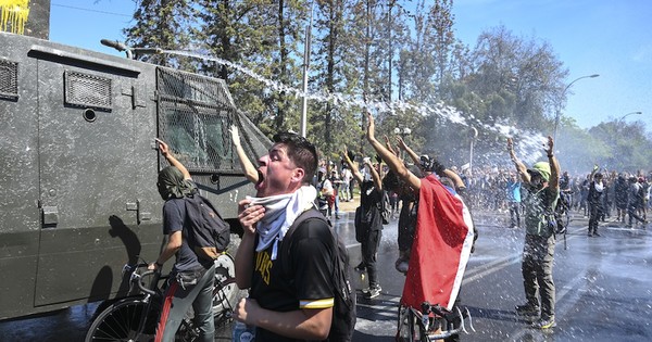 Gobernador mexicano se disculpa por abusos policiales y anuncia liberación de manifestantes