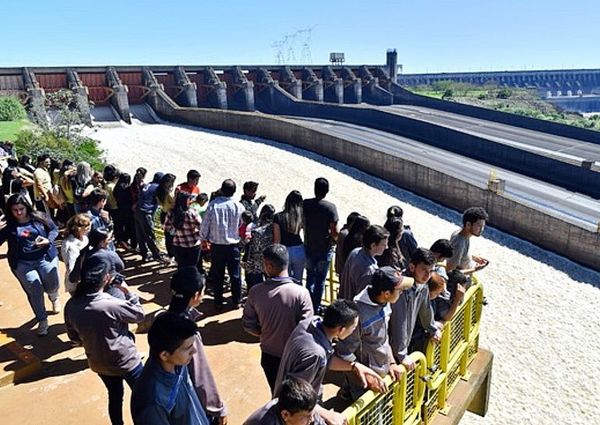 Anuncian la reapertura de Itaipú al turismo - Economía - ABC Color