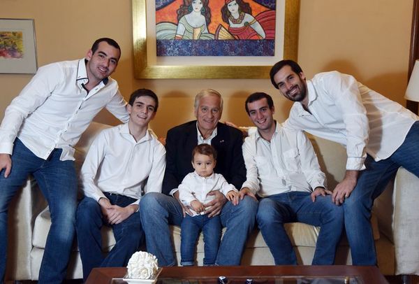 Propuestas para mimar a papá en su día - Sociales - ABC Color