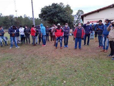 Otro grupo de 37 personas abandona albergue del Comisoe