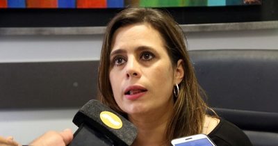 Kattya González pone en duda proyecto de reforma del Estado