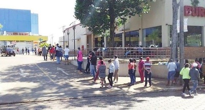 Hacienda estima realizar otras 500.000 acreditaciones de Pytyvõ para esta semana