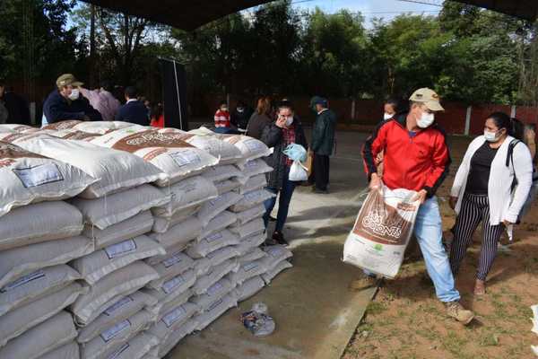 Familias rurales de Ayolas recibieron aportes para desarrollo de plan productivo - Digital Misiones
