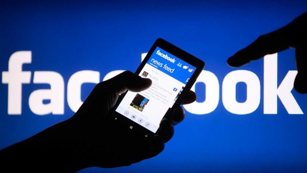 Zuckerberg promete revisiones políticas de contenido de Facebook