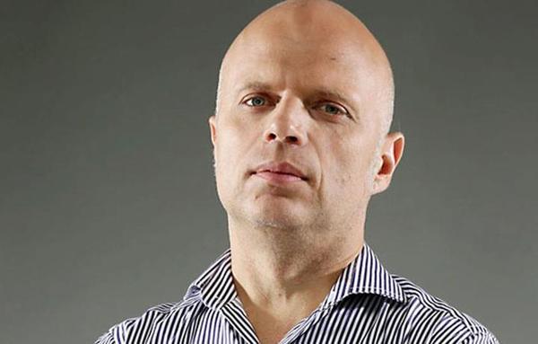 Sebastián Wainraich habló sobre "Casi Feliz" escrita y protagonizada por él