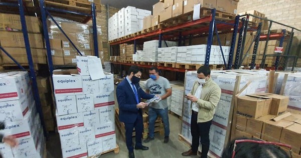 Piden incluir 32 licitaciones en carpeta de investigación