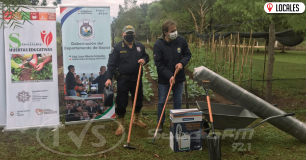 Internos del CERESO cuentan con nuevas herramientas agrícolas para mantenimiento de huerta