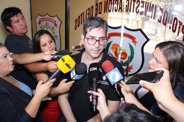 Fiscales rechazan "inexplicable demanda civil" para dilatar investigación sobre corrupción