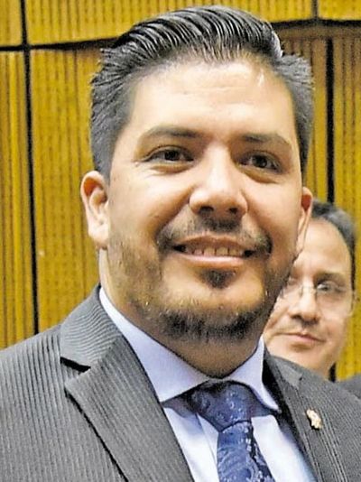 Realizan extracción de datos de teléfonos en caso Portillo - ABC en el Este - ABC Color