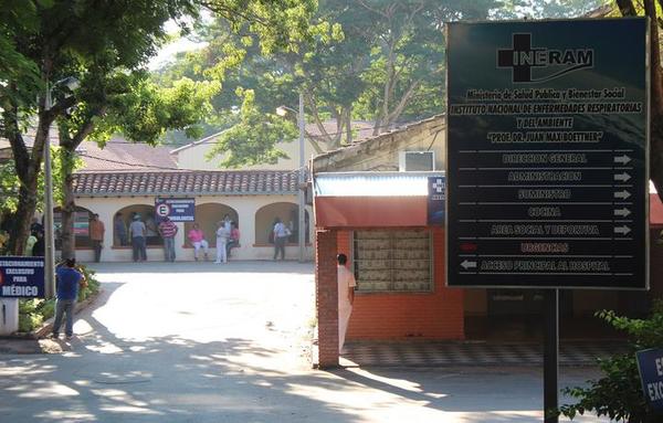 Ciudadano chileno con Covid-19 pasó a sala común
