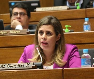 Kattya cuestiona que aún no haya imputados del Ministerio de Salud por las licitaciones » Ñanduti