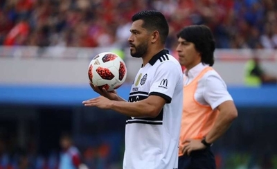 HOY / Empleo inmediato para futbolistas queda en manos de los clubes