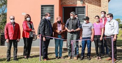 Abrirán fronteras cuando Brasil y Argentina controlen el covid-19 | Noticias Paraguay
