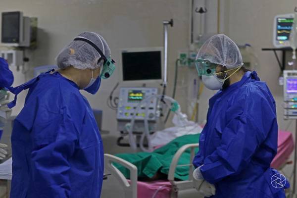 PRIMER PACIENTE CON COVID-19 QUE SALE DE TERAPIA INTENSIVA