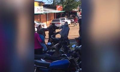 Moquete en el Centro Comercial N° 1 – Prensa 5
