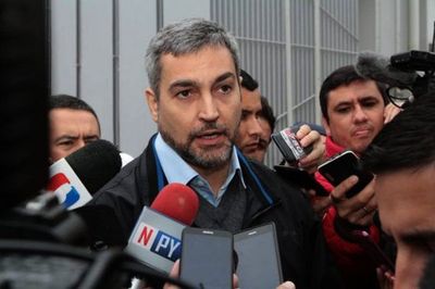 Tras protestas, Mario Abdo pide disculpas y comprensión a comerciantes de fronteras