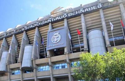 Santiago Bernabéu irreconocible: sin pasto y con un enorme agujero de 30 metros de profundidad - SNT