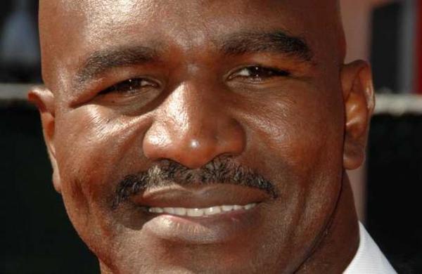 Evander Holyfield habló del recordado combate en que Mike Tyson le mordió la oreja - SNT