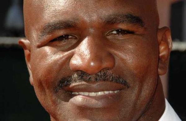 Evander Holyfield habló del recordado combate en que Mike Tyson le mordió la oreja - C9N