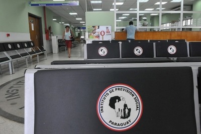 Fondos jubilatorios preocupa a médicos jubilados del IPS