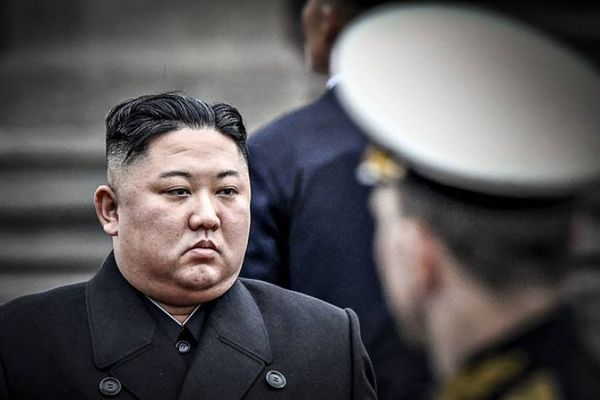 Corea del Norte anuncia corte de comunicación con el