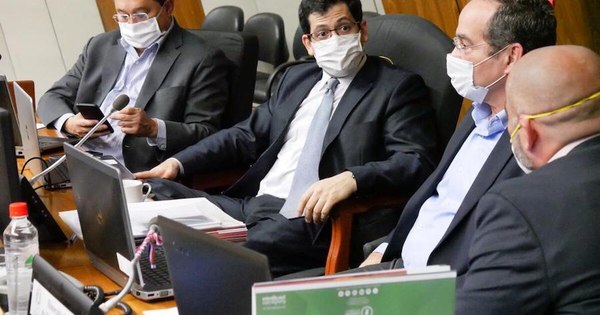 Expertos debaten sobre reforma del Estado