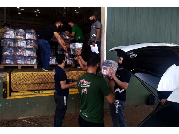 Sin trabajo los taxistas sobreviven como pueden en CDE