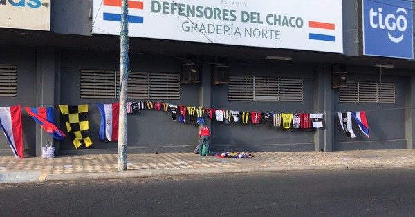 Vendedores ambulantes se manifestarán para reclamar asistencia