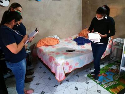 Le pidió que  cuidara a  su bebé "un rato",  pero ya no volvió