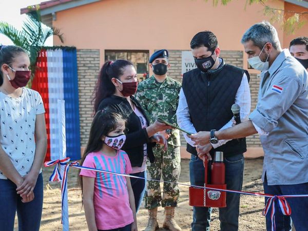 "Albergues son creatividad paraguaya", dijo Marito