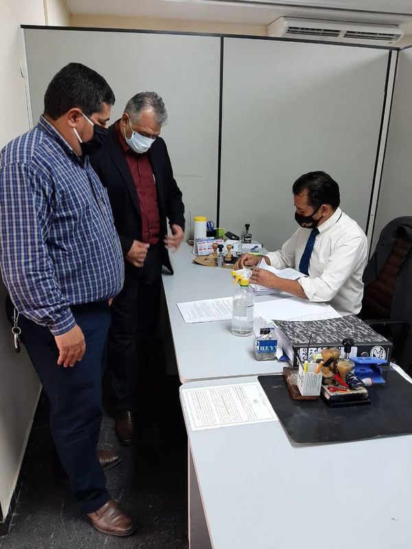 Denuncian a intendente de Santa Rita por serie de presuntas irregularidades - ABC en el Este - ABC Color