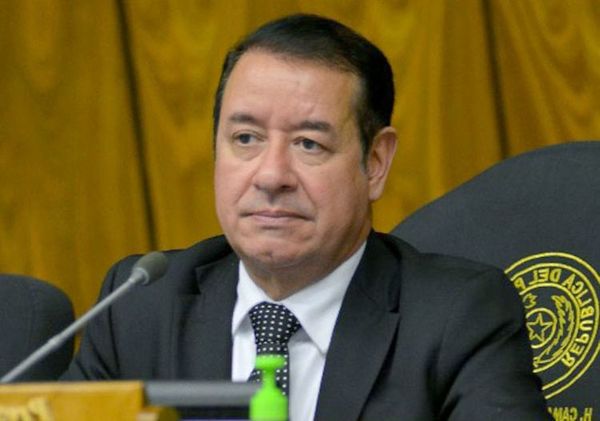 Tribunal ratifica prisión preventiva para el diputado Miguel Cuevas
