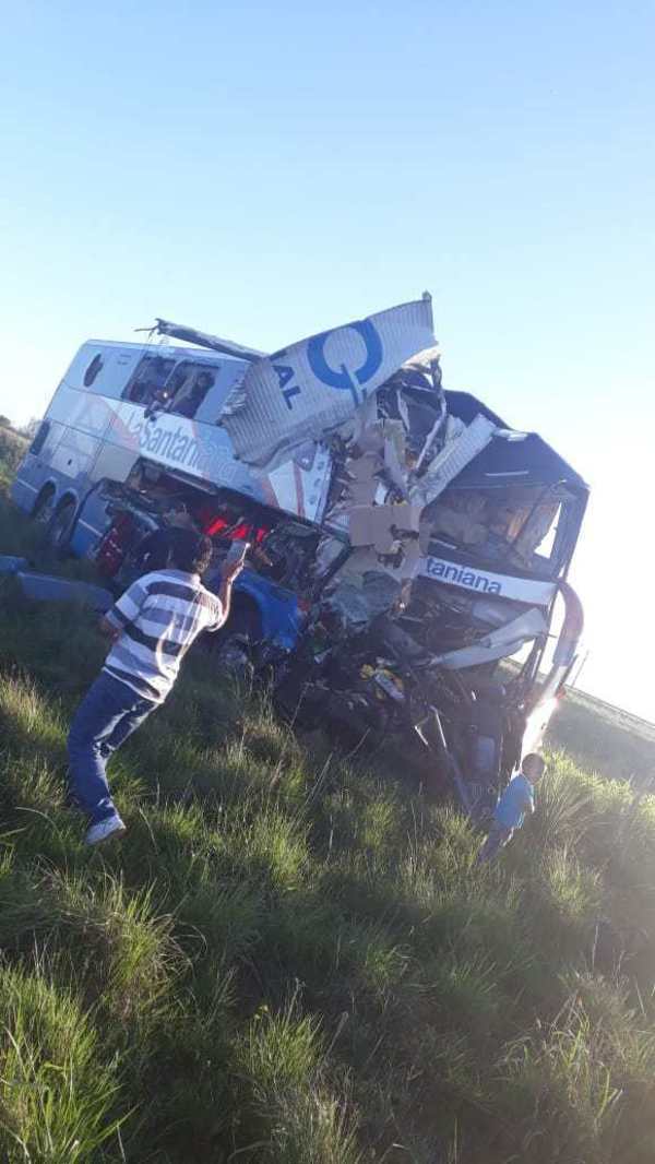 Grave accidente de ómnibus paraguayo en la Argentina - Campo 9 Noticias