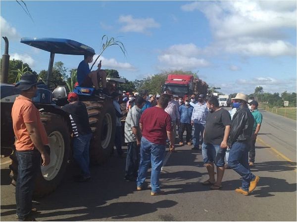 Acuerdo entre cañicultores y Petropar destraba disputa, por ahora