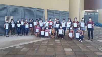 Unos 112 confinados regresan a su hogar - ABC en el Este - ABC Color