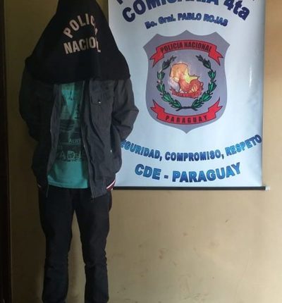 Detienen a delincuente a bordo de un bus