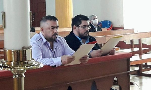 Confirman a párroco y vicario en parroquia de Franco