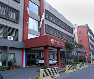 Fiscalía imputa y dicta prisión preventiva para autoridades de Imedic S.A