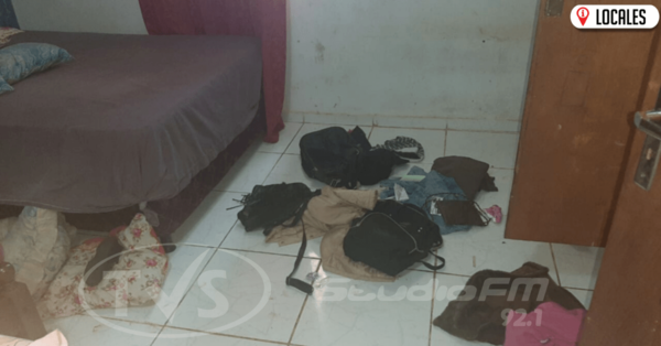 Delincuentes desvalijan una casa ante la ausencia de la propietaria