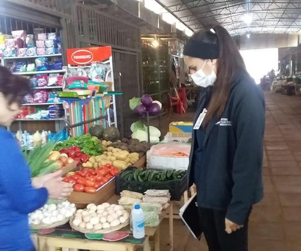 Verifican si locales comerciales cumplen con normas sanitarias en Pdte. Franco – Diario TNPRESS