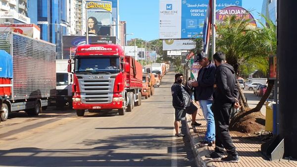 Extraen 300 muestras de camioneros para prueba de COVID-19 - ABC en el Este - ABC Color