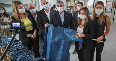 Abdo visitó industrias que integran el Acuerdo Nacional para compras públicas en Salud