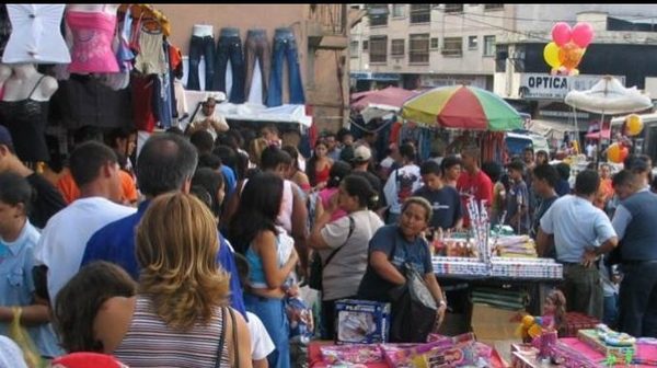 La enorme mayoría de la población paraguaya vive en la absoluta informalidad, lamenta empresario » Ñanduti